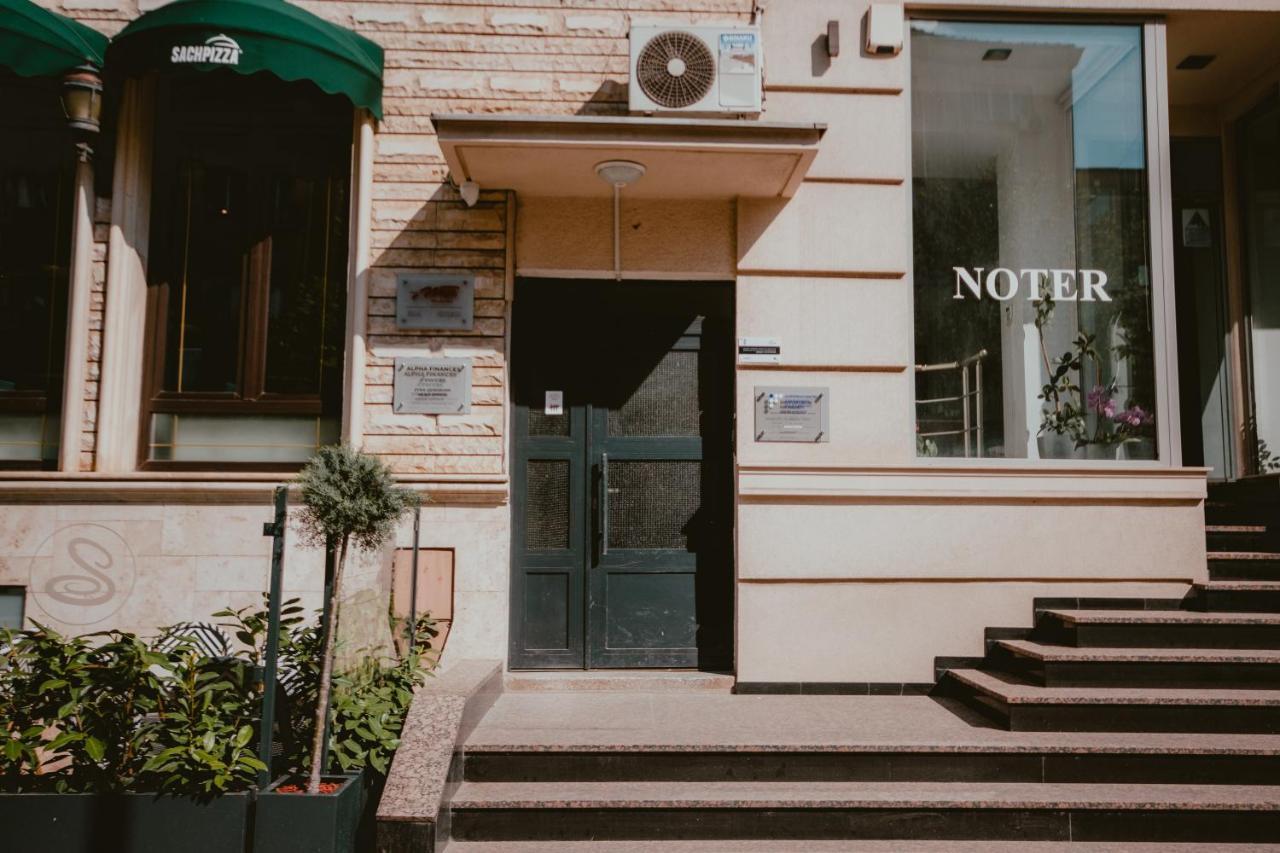 Bloom Suites Pristina Exterior photo